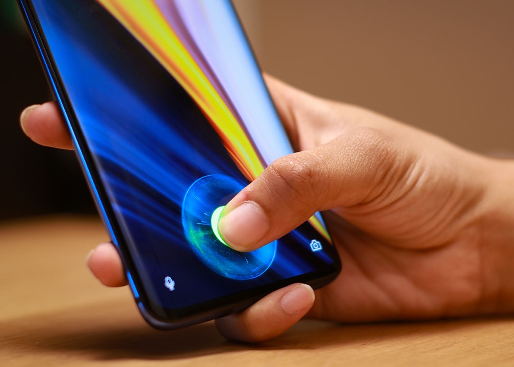 Oneplus 7 pro in display big fingerprint sensor 